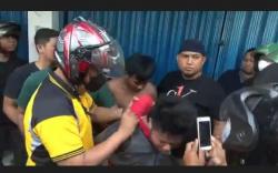 Terjatuh dari Motor, 2 Jambret di Palembang Babak Belur Digebuk Massa<