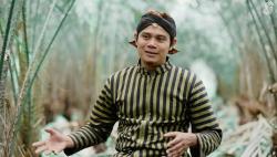 Resign dari PNS, Pria Ini Pilih Jadi Pengusaha Pie Salak