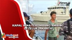 Kapal Layar WNA Terombang-ambing di Teluk Jakarta Dievakuasi KRI Spica