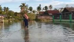 Tanggul Jebol, Ratusan Rumah di Luwu Utara Terendam Banjir