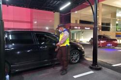 Dekat dengan Lokasi Akad Nikah Kaesang dan Erina, Keamanan Plaza Ambarrukmo Diperketat 