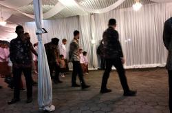 Hadiri Midodareni di Rumah Erina, Presiden Jokowi dan Keluarga Kenakan Baju Khas Solo 