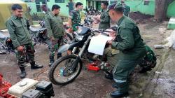 Paldam III Siliwangi Buka Bengkel Gratis Perbaiki Motor Pengangkut Bantuan Gempa Cianjur<