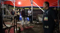 Polisi Gerebek Judi Sabung Ayam di Area Persawahan, Ratusan Orang Kabur Tinggalkan Motor<