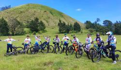 Menyusuri Keindahan Alam, JMTB Gowes di Banyuwangi