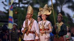 Keunikan Pakaian Adat Lampung