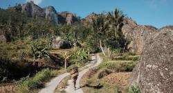 Menjelajahi Kampung Unik di Jawa Tengah yang Dihuni 7 Rumah Saja, Pernah Singgah?