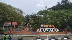 Pemprov Jabar Gelontorkan Rp15 Miliar untuk Revitalisasi Alun-alun Cimahi<