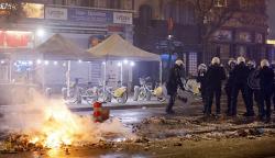 Suporter Maroko Mengamuk di Belgia, Bentrok dengan Polisi dan Bakar-bakaran