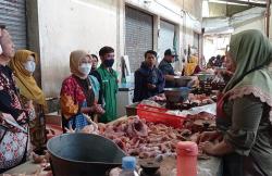 Pastikan Stok Sembako Cukup saat Nataru, TPID DIY Cek Ketersediaan dan Harga di Kulonprogo