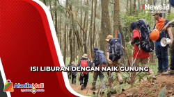 Siswa SMA di Jakarta Mengisi Waktu Liburan dengan Naik Gunung