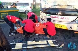 Bus AKAP Tabrak Motor di Kulonprogo, 1 Tewas 1 Luka-Luka