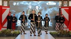 Sampang Resmi Punya Baju Adat Sendiri, Ini Cirinya