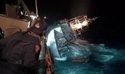 Kapal Perang Thailand Tenggelam, 32 Marinir Hilang Bertahan dengan Pelampung dan Ban<