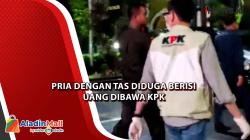 Lagi! Kantor DPRD Jatim Digeledah, KPK Temukan Pria dan Tas Diduga Berisi Uang