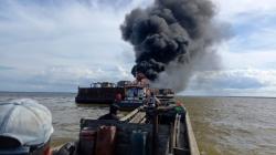 Polairud Polda Jambi Periksa Nakhoda Kapal Tugboat Terbakar di Tanjab Timur 
