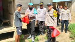 Polres Boltim Berbagi Kasih dengan Warga Kurang Mampu jelang Natal
