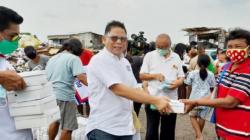 Perindo Berbagi Sembako dan Alkitab kepada 100 Warga Lansia di Minahasa Utara