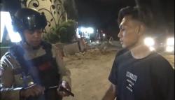 Simpan Sajam dalam Tas, Pria Ini Ditangkap Polisi