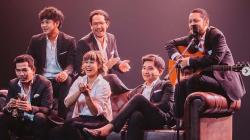 Rayakan Natal Bareng Penggemar, Maliq & d’Essentials hingga Juicy Luicy Tampil di Jolly Christmas Town