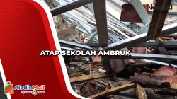 Ambruk, Atap SD di Pandeglang Timpa Meja dan Kursi di Kelas hingga Rusak