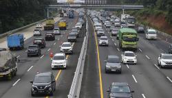 Begini Pola Penerapan One Way dan Contraflow di Tol saat Arus Mudik Padat<