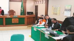 Kasus Penistaan Agama, Bambang Tri dan Sugi Nur Rahardja Disidang di PN Solo