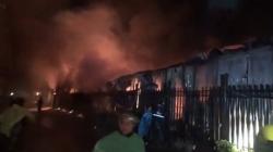 Kebakaran Hebat di Pasar Sentral Makassar, Ratusan Lapak Pedagang Ludes