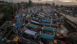 Cuaca Buruk di Selat Sunda, Nelayan 5 Hari Tidak Melaut