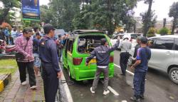 Angkot Terbakar di Bogor, Sopir Luka-Luka