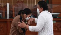 Sidang Lanjutan Ferdy Sambo Tunjukkan Puluhan Barang Bukti