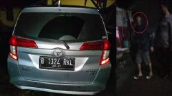Sopir Taksi Online Kebelet Kencing, Mobil Dibawa Kabur Penumpang ke Sukabumi
