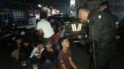 Ugal-ugalan sambil Geber Knalpot Bising, 50 Remaja di Tasikmalaya Ditangkap Polisi<