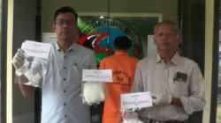 Nyambi Edarkan 1 Kg Sabu, Tukang Ojek di Muarojambi Ditangkap Polisi 