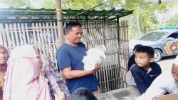 Sumbawa Gempar, Warga Temukan Bayi Dalam Kardus Dibungkus Jilbab Hitam di Depan Toko 