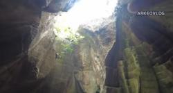 Mengintip Bangunan Suci Zaman Majapahit yang Tersembunyi di Dalam Gua