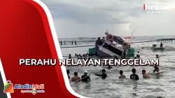 Perahu Nelayan di Polewali Mandar Tenggelam Akibat Diterjang Gelombang Pasang