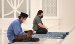  Cerita Erick Thohir Salat di Masjid At-Thohir: Air Mata Jatuh di Antara 2 Sujud, Rindu sama Ayah