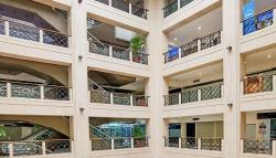 Foto Mal Legendaris di Jakarta Kini Sepi Seperti Kuburan