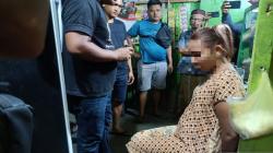 Emak-Emak Pemilik Warung di Kawasan Terminal Mandalika Jual Sabu ke Sopir Ditangkap