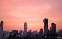 Senja di Jakarta Mempesona Beberapa Hari Terakhir, Begini Penjelasan BMKG