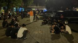 Polisi Tangkap Puluhan Anggota Kelompok Bermotor Pesta Miras di Sidolig Bandung<