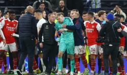 Kiper Arsenal Aaron Ramsdale Angkat Bicara usai Ditendang Fans Tottenham: Memalukan!