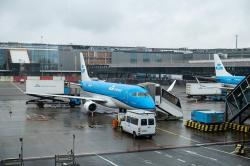 Kekurangan Karyawan, Bandara Utama Belanda Pangkas 14.500 Penerbangan