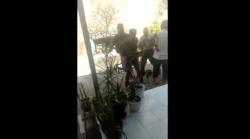 Gadaikan Gelang Emas Palsu, Pria di Mojokerto Dihajar Warga<