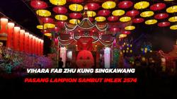 Jelang Imlek 2574, Ribuan Lampion Dipasang di Vihara Fab Zhu Kung di Singkawang