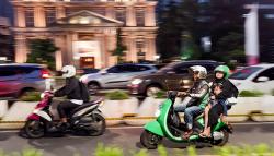 Kendaraan Roda 2 Akan Dikenakan Tarif Jalan Berbayar Elektronik