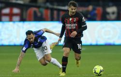 Inter Juara Piala Super Italia, Hakan Calhanoglu Beri Komentar Sadis Buat AC Milan