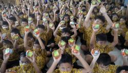 Cerianya Ratusan Siswa Kuncup Melati Semarang Dapat Kue Keranjang Gratis Jelang Imlek