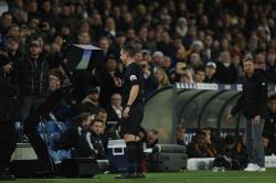 Liga Vietnam Dapat Izin FIFA Pakai VAR, Indonesia Kapan?